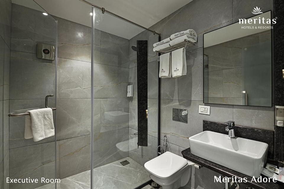 Meritas Adore Resort Lonavala Ngoại thất bức ảnh
